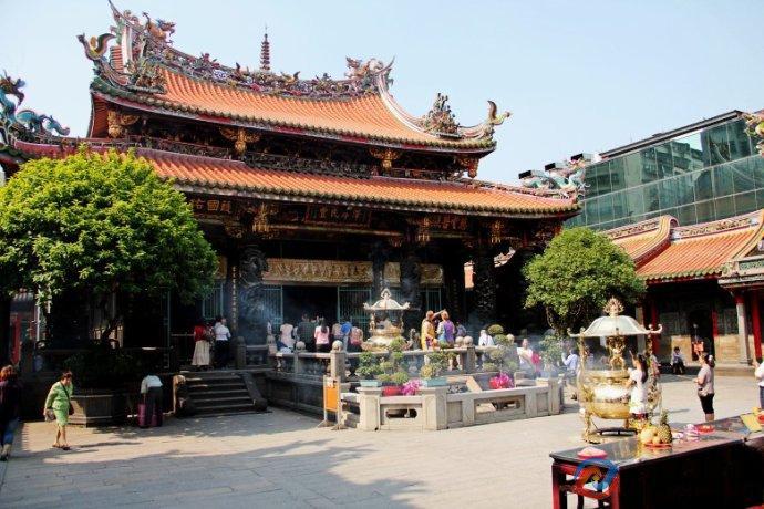 海南航空广州飞台北特价机票火热预订中,往返