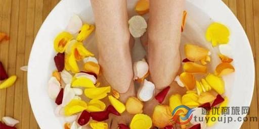 冬天用橘子皮泡脚、泡澡好处多多!正确用橘子